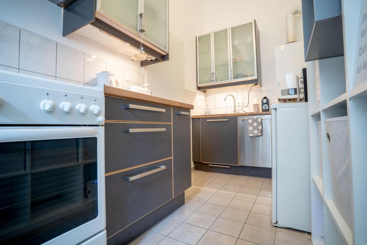 Apartamento Cozy Modern Nest In The Heart Of Vienna With Netflix Exterior foto